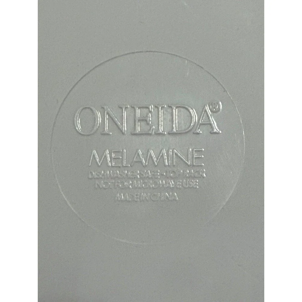 ONEIDA Melamine 16 in Round Beach Pictorial Multicolor Tray Platter Plate